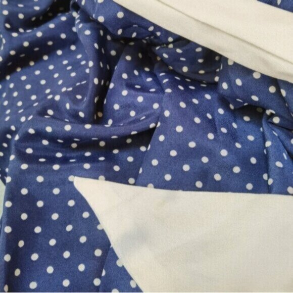 Polka dot navy blue tie waist dress - Picture 7 of 8